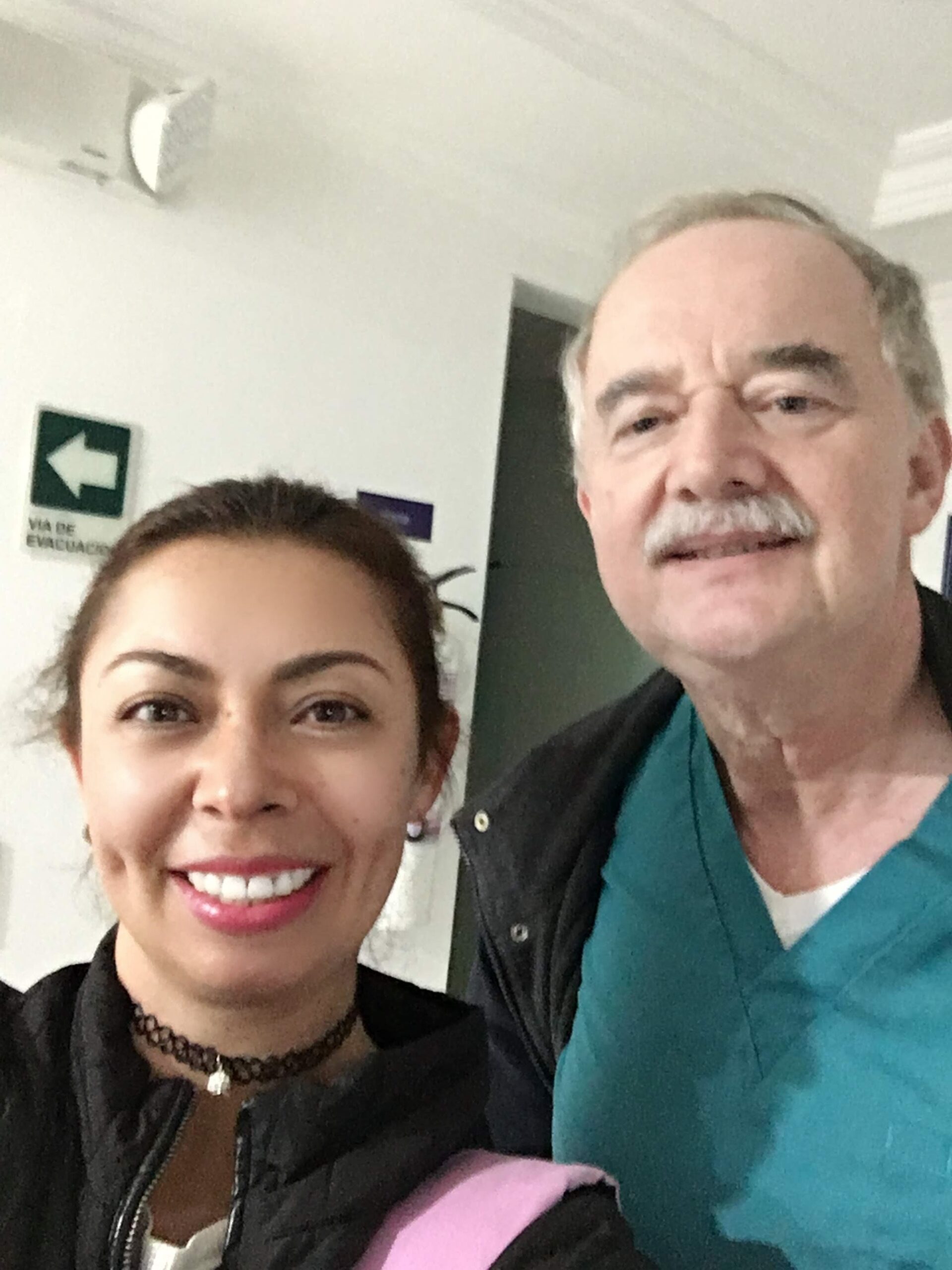 Dr. Gabriel Parra 